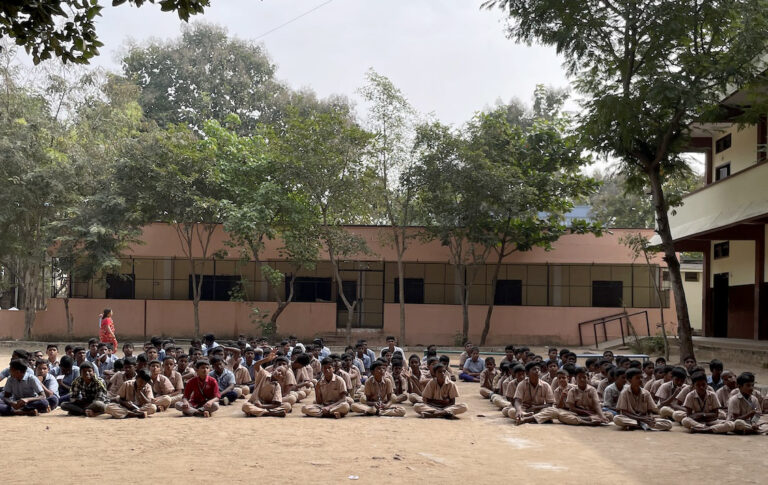 Arni children on the ground